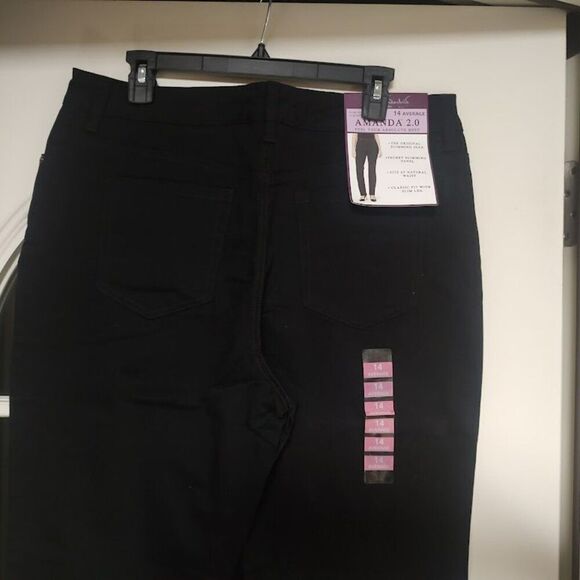 New Gloria Vanderbilt Amanda 2.0 Black Slim Leg Slimming Panel Jeans Women's 14 - Picture 3 of 3